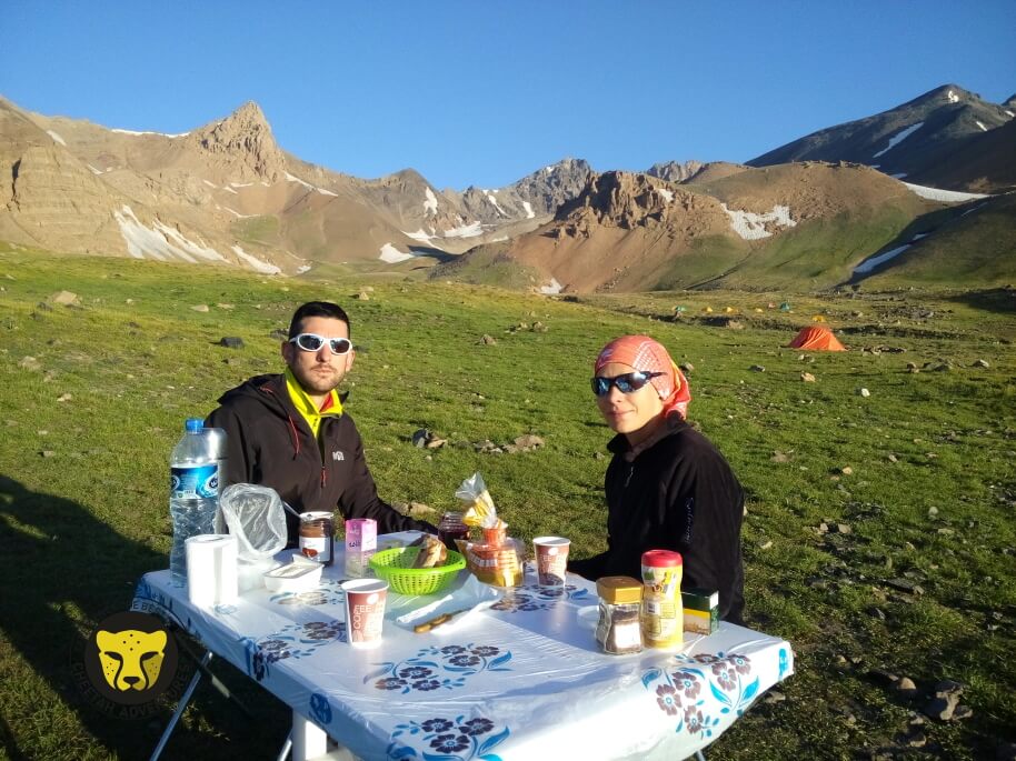 Day 4-Having breakfast in Hesarchal Camp (3750m), Alamkuh South Face