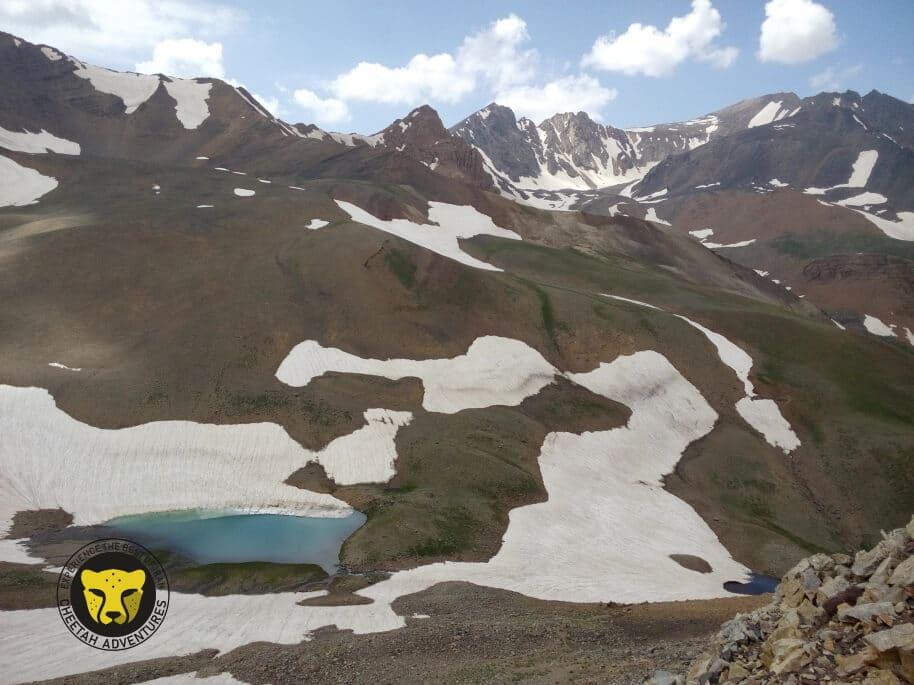 Day 4-Lashgarak Lake at 4000m, acclimatization above Hesarchal Camp