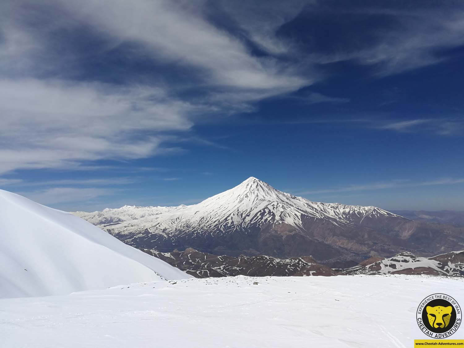 4 A brilliant view of Damavand (5610m) from the top of Doberar Peak (4250m)