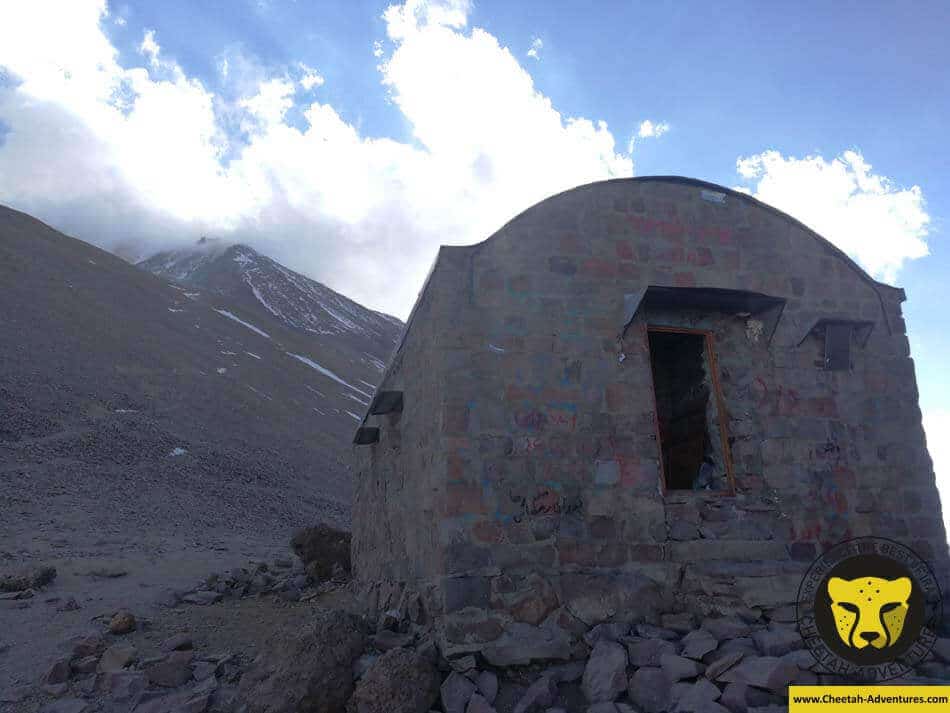 22 Takht-e Fereidoun Shelter (4350m), North Eastern Route of Damavand (2)