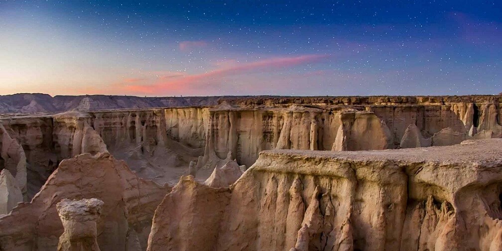 stars valley qeshm travel guide visit Iran tour travel guide attractions things to do destinations Cheetah adventures