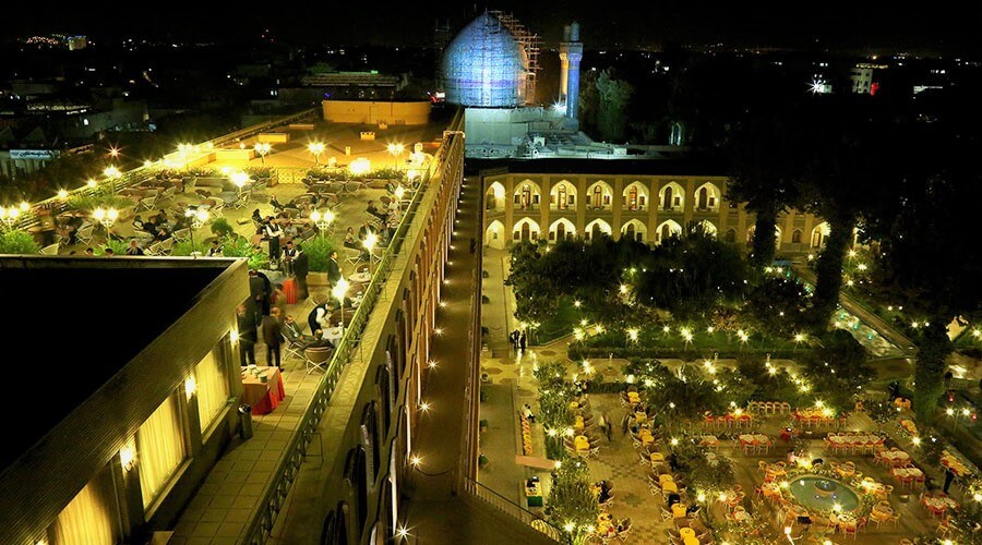 Abbasi_Hotel_Isfahan_Iran_Top_Boutique_Hotels_and_Traditional_Resorts_Cheetah_Adventures_Iran_Accommodation