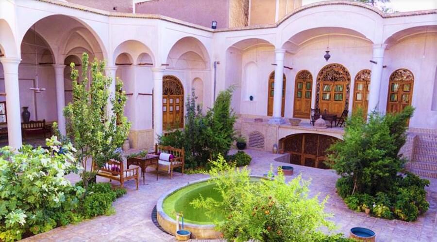Khane_Morshedi_Hotel_Kashan__Iran_Top_Boutique_Hotels_and_Traditional_Resorts_Cheetah_Adventures_Iran_Accommodation