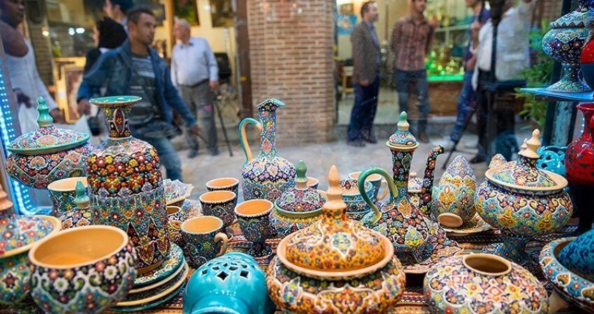 Pottery Top Ten Iranian Souvenirs visit iran cultural tour package travel to iran Cheetah adventures